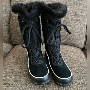 Women's Sorel Tivoli III Waterproof High Black Faux Fur Boots Suede, Size 6